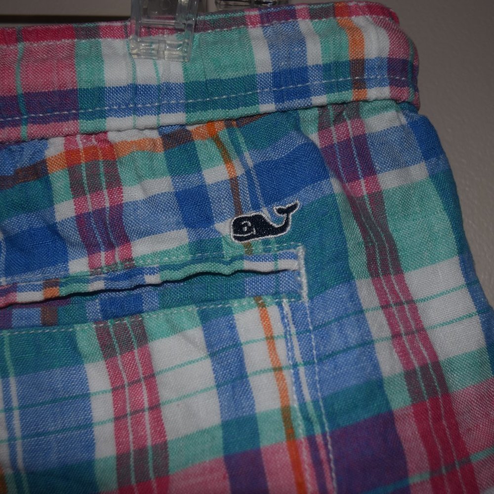Vineyard Vines 🐳 colorful shorts - Picture 5 of 11